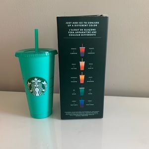 STARBUCKS color changing cup **sea only**
